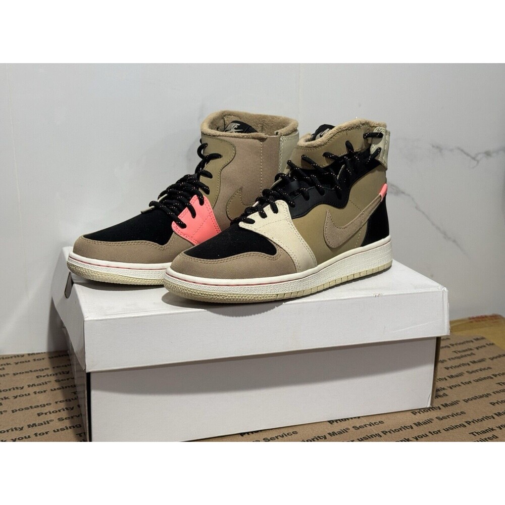 Air Jordan 1 Retro Rebel XX Utility Pack Women’s Size 6 Slightly Worn Indoor